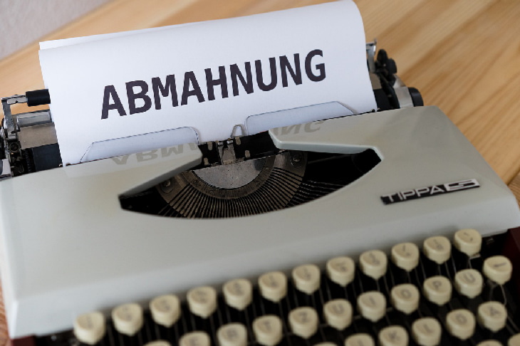 Abmahnung