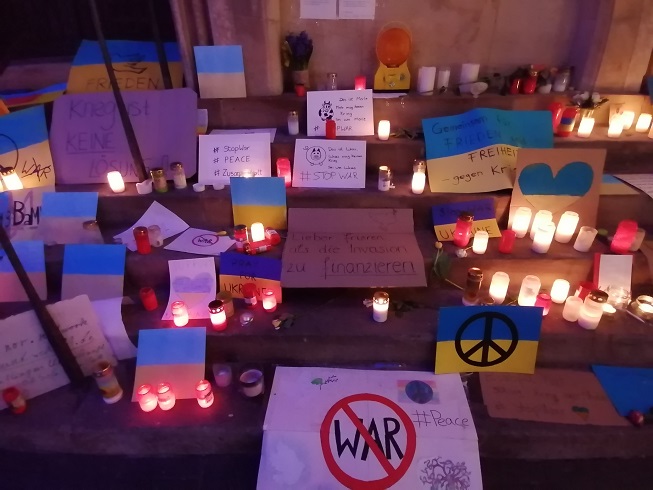 Light for peace 20220303B